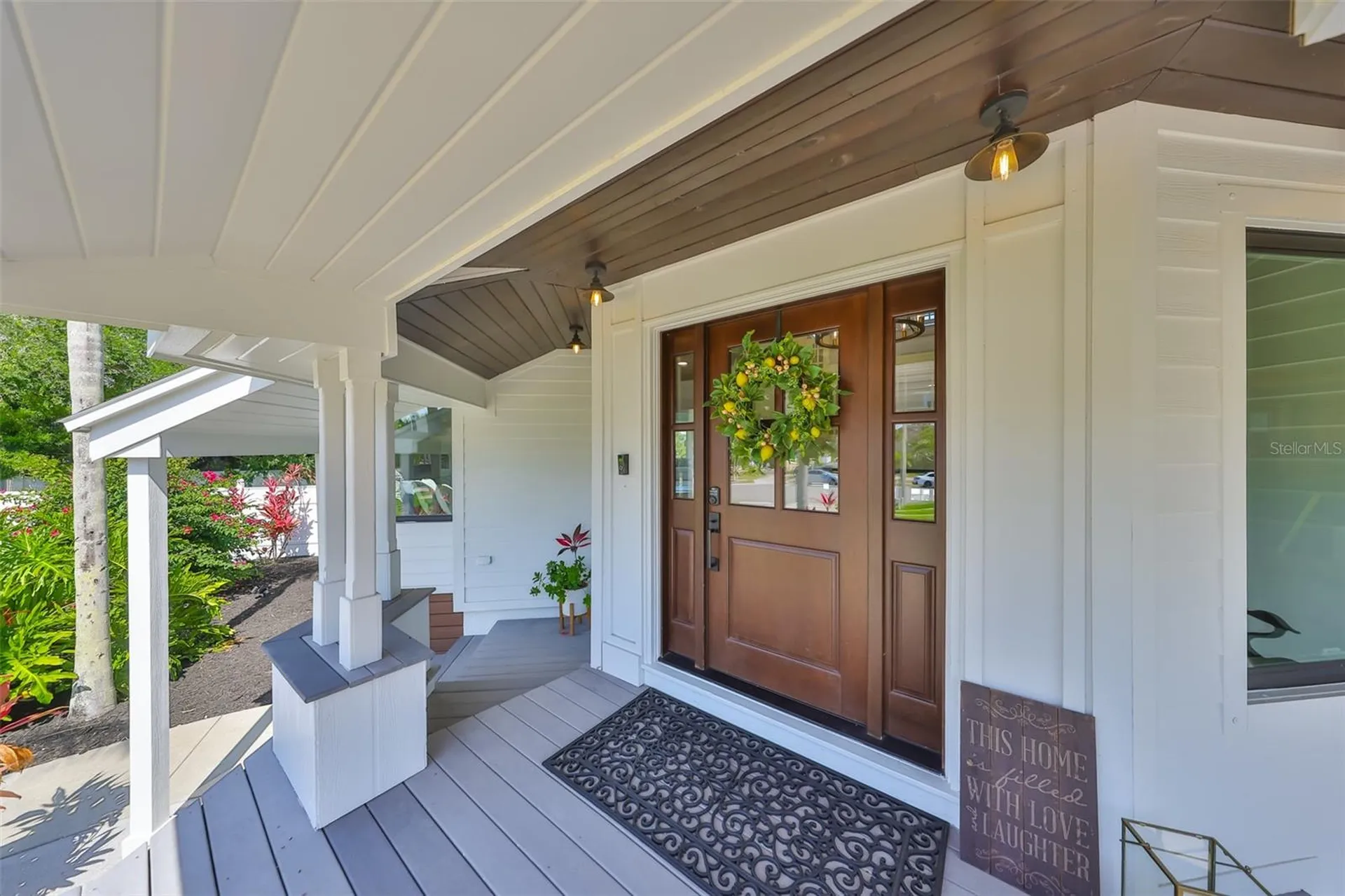 945 Bunker View Drive Apollo Beach FL 33572