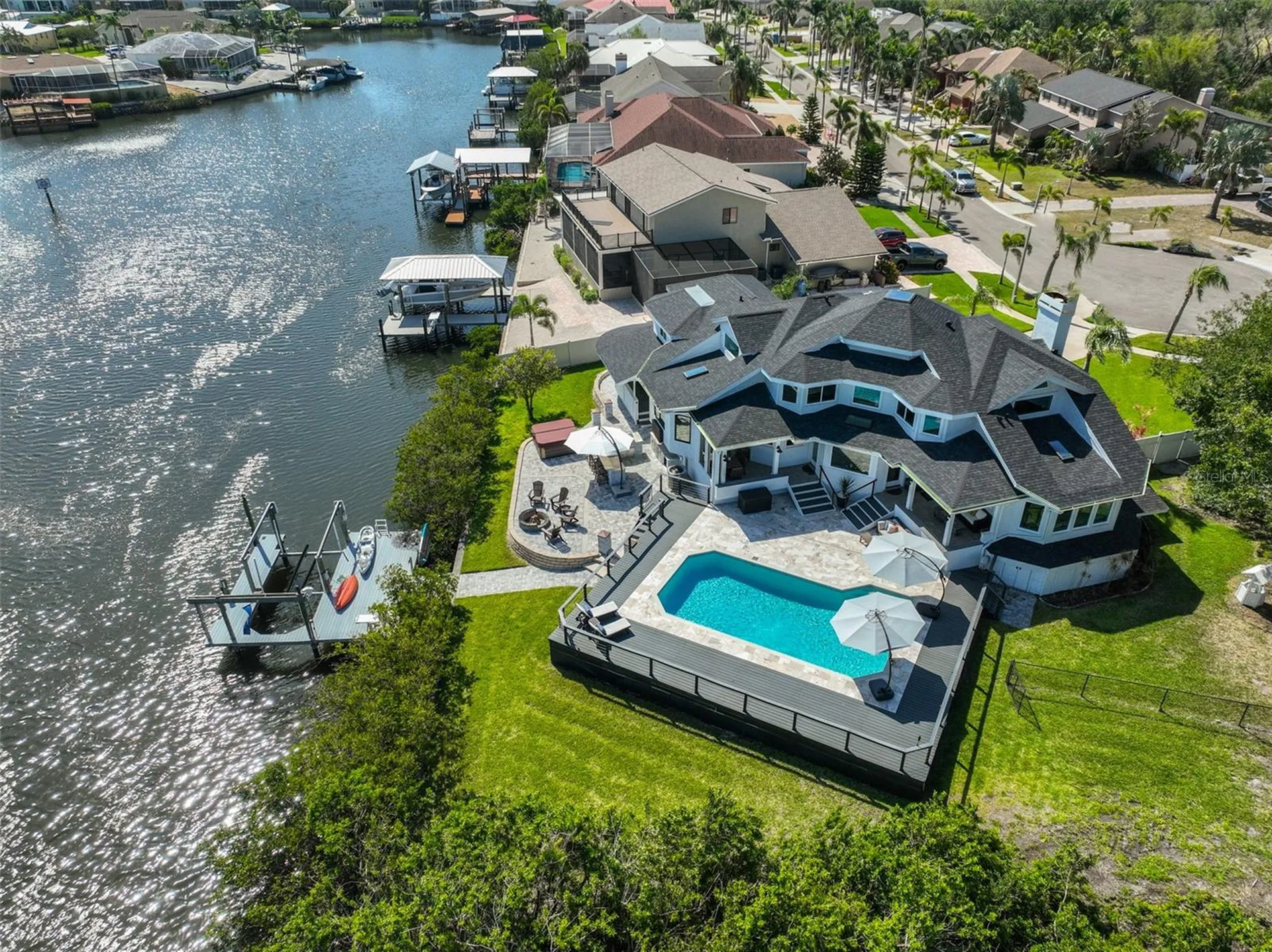 945 Bunker View Drive Apollo Beach FL 33572