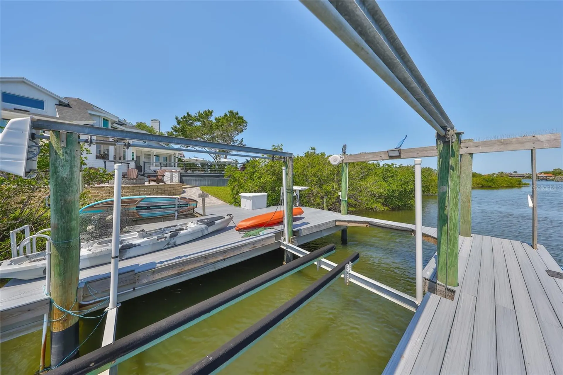 945 Bunker View Drive Apollo Beach FL 33572