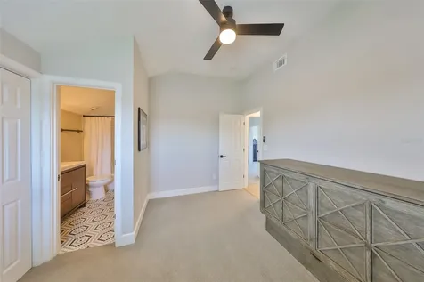 945 Bunker View Drive Apollo Beach FL 33572