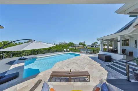 945 Bunker View Drive Apollo Beach FL 33572