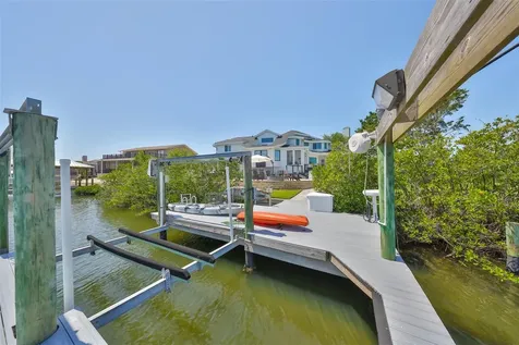 945 Bunker View Drive Apollo Beach FL 33572