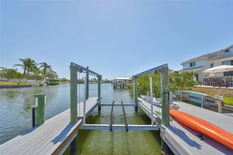 945 Bunker View Drive Apollo Beach FL 33572