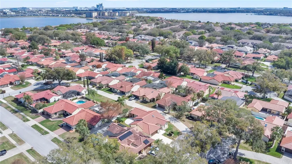 8102 S Ibiza Court Orlando FL 32836