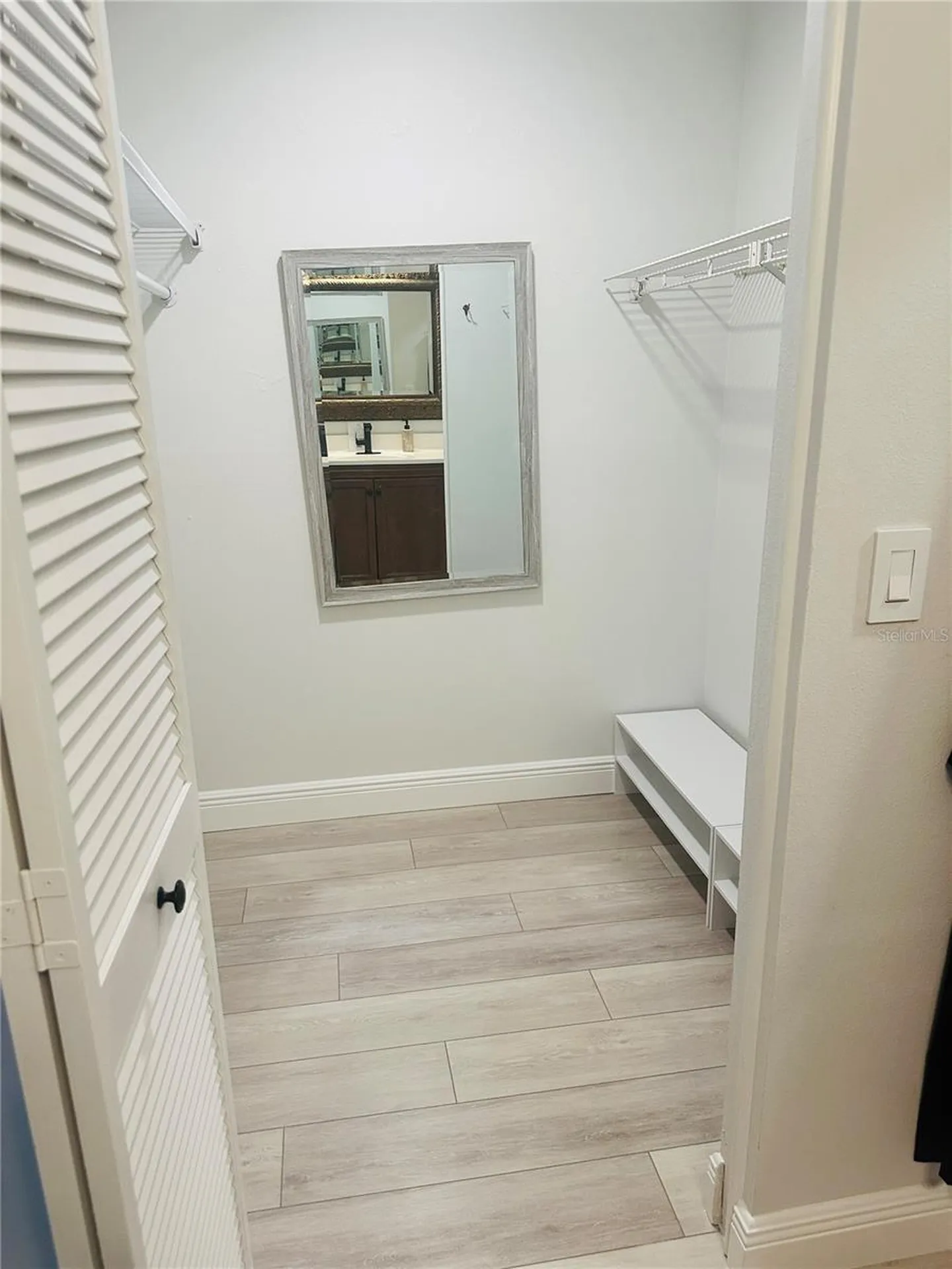 5061 Barrington Circle Sarasota FL 34234