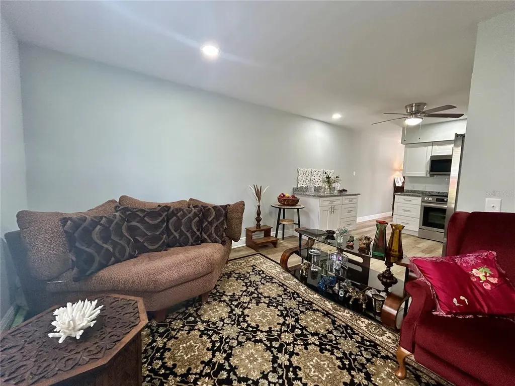 2286 Norwegian Drive Clearwater FL 33763