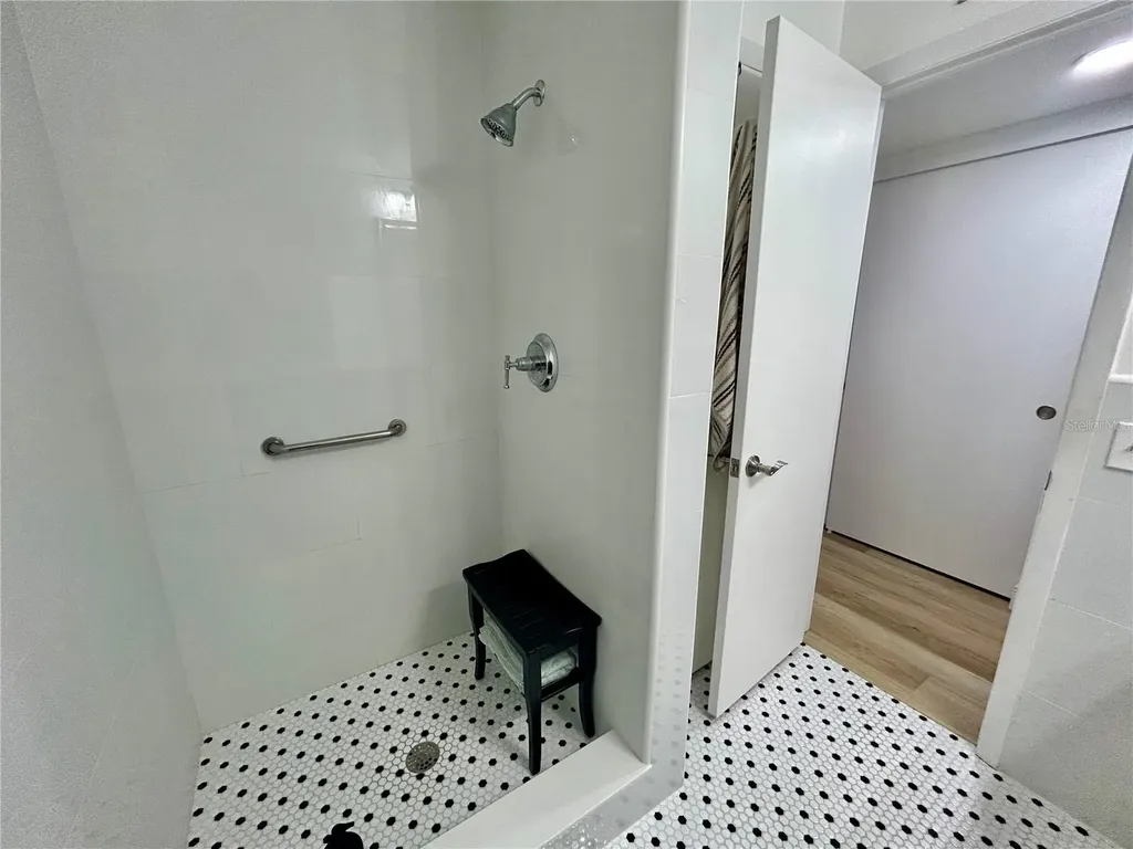 2286 Norwegian Drive Clearwater FL 33763