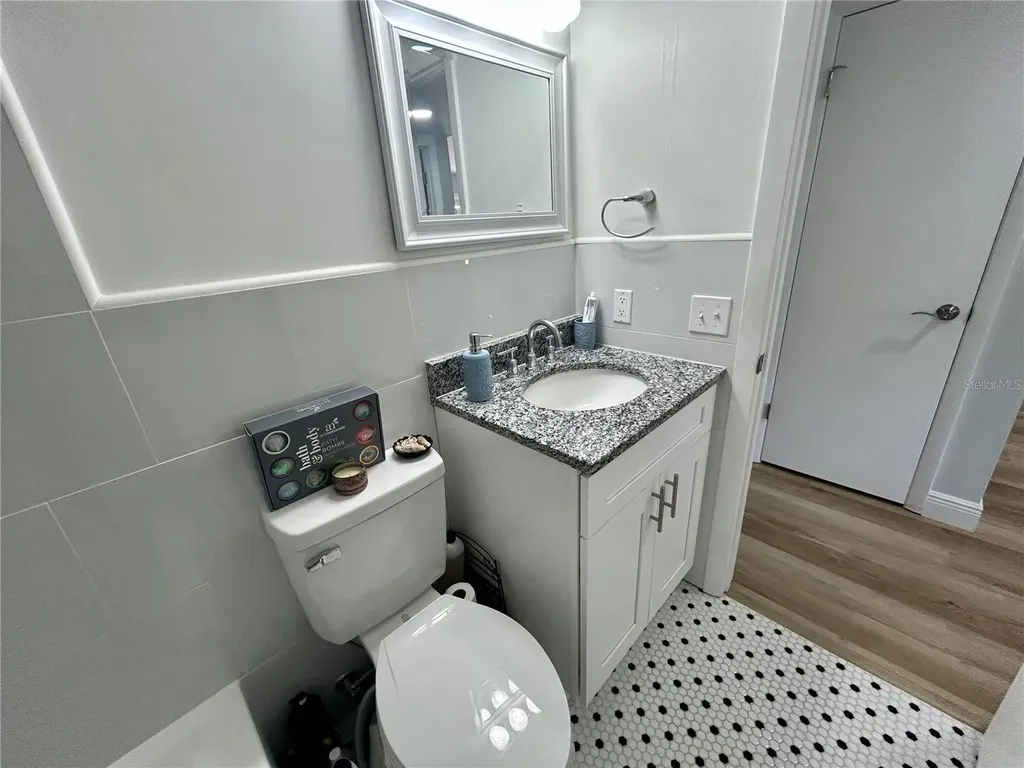 2286 Norwegian Drive Clearwater FL 33763