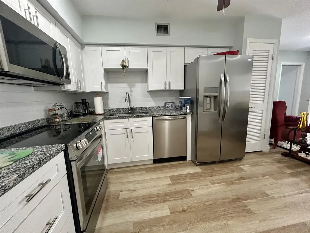 2286 Norwegian Drive Clearwater FL 33763
