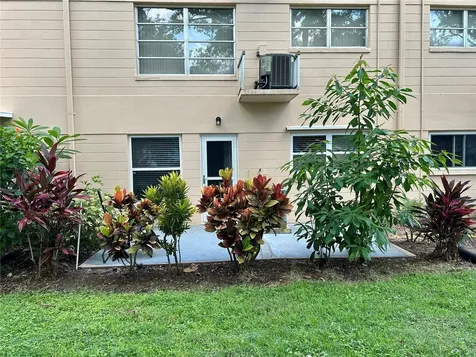 2286 Norwegian Drive Clearwater FL 33763