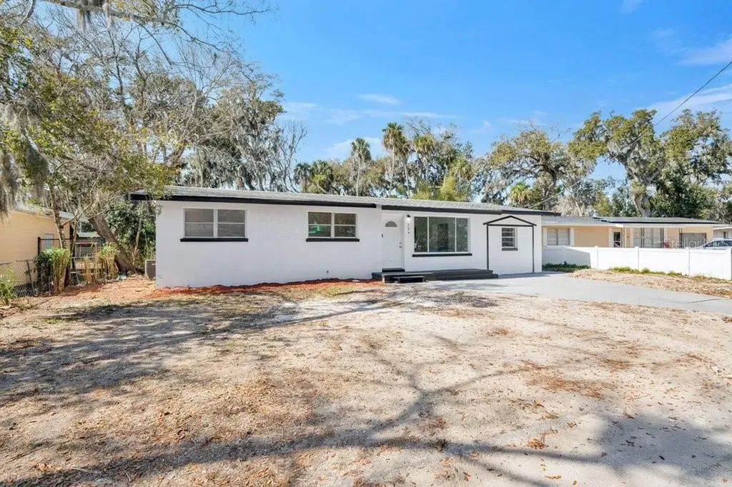124 Baywood Drive Daytona Beach FL 32117