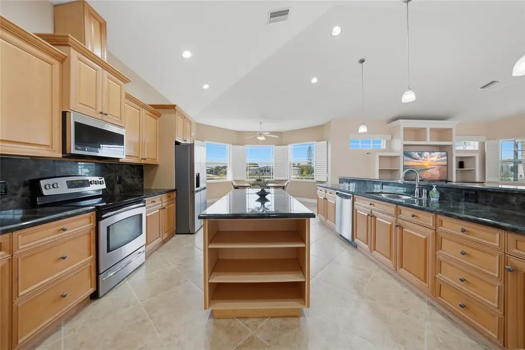 534 Canal Way Punta Gorda FL 33950