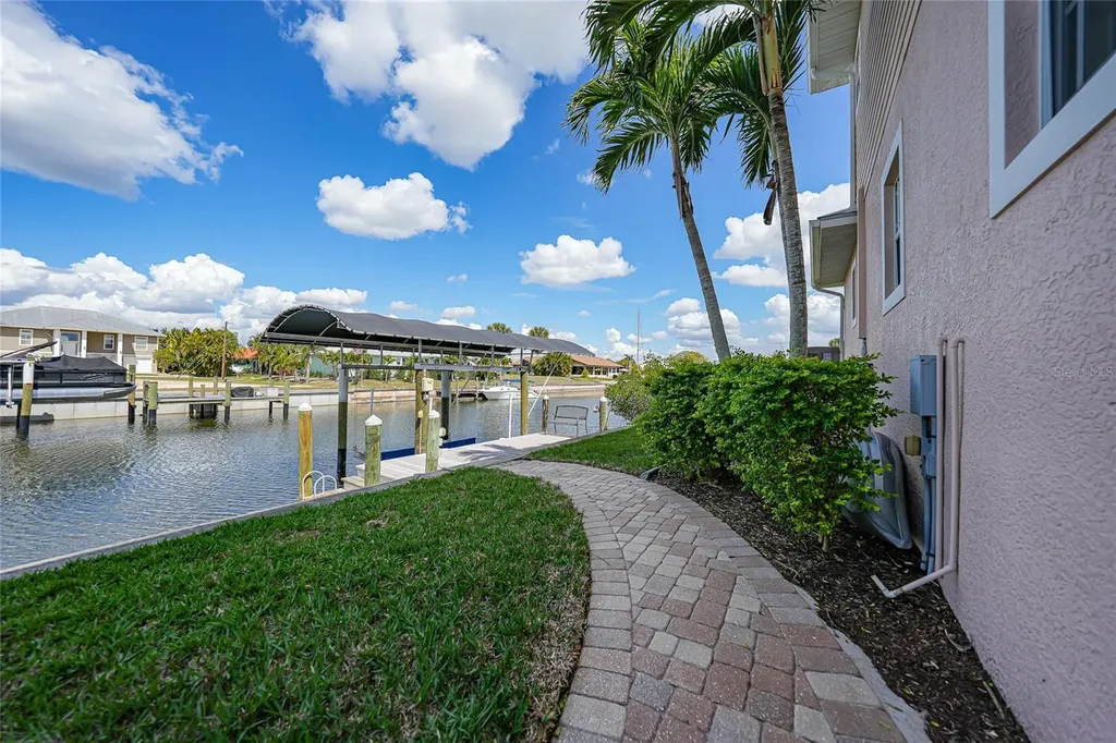 534 Canal Way Punta Gorda FL 33950