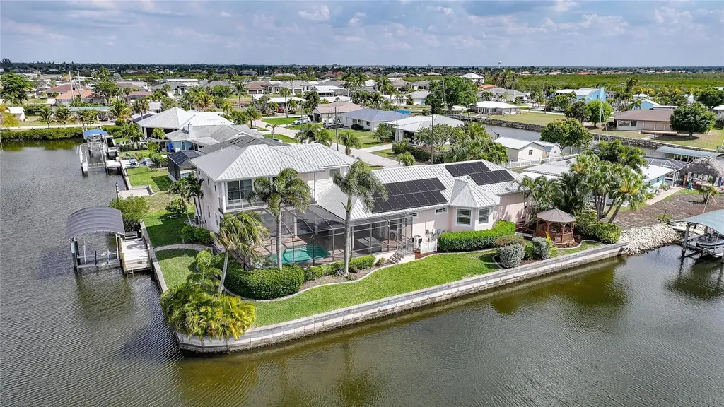 534 Canal Way Punta Gorda FL 33950