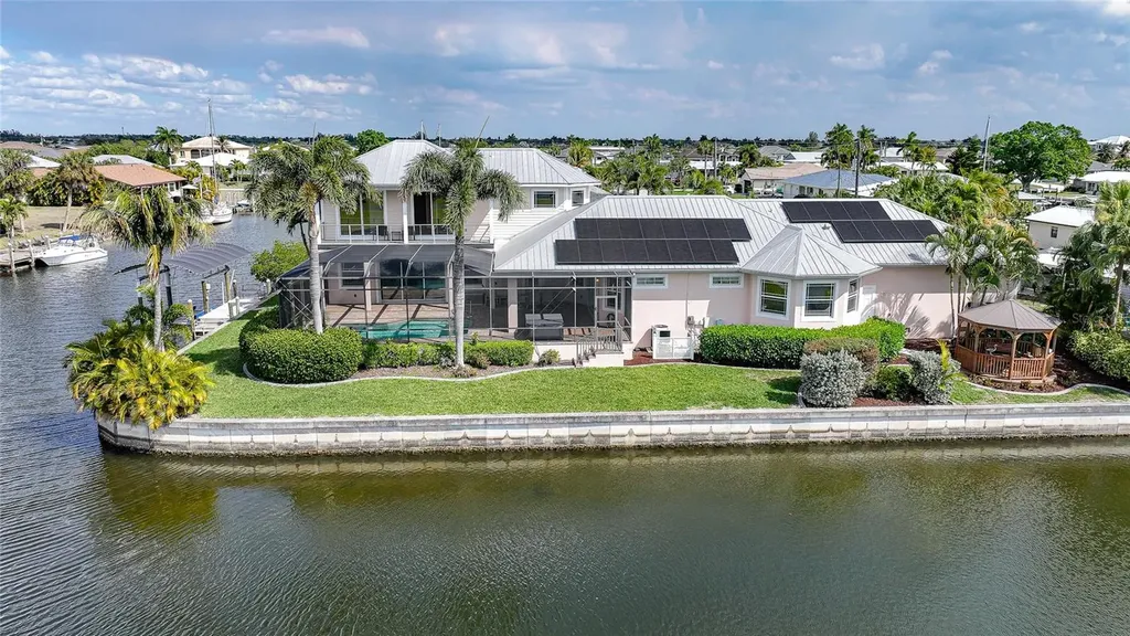 534 Canal Way Punta Gorda FL 33950