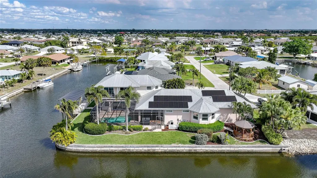 534 Canal Way Punta Gorda FL 33950