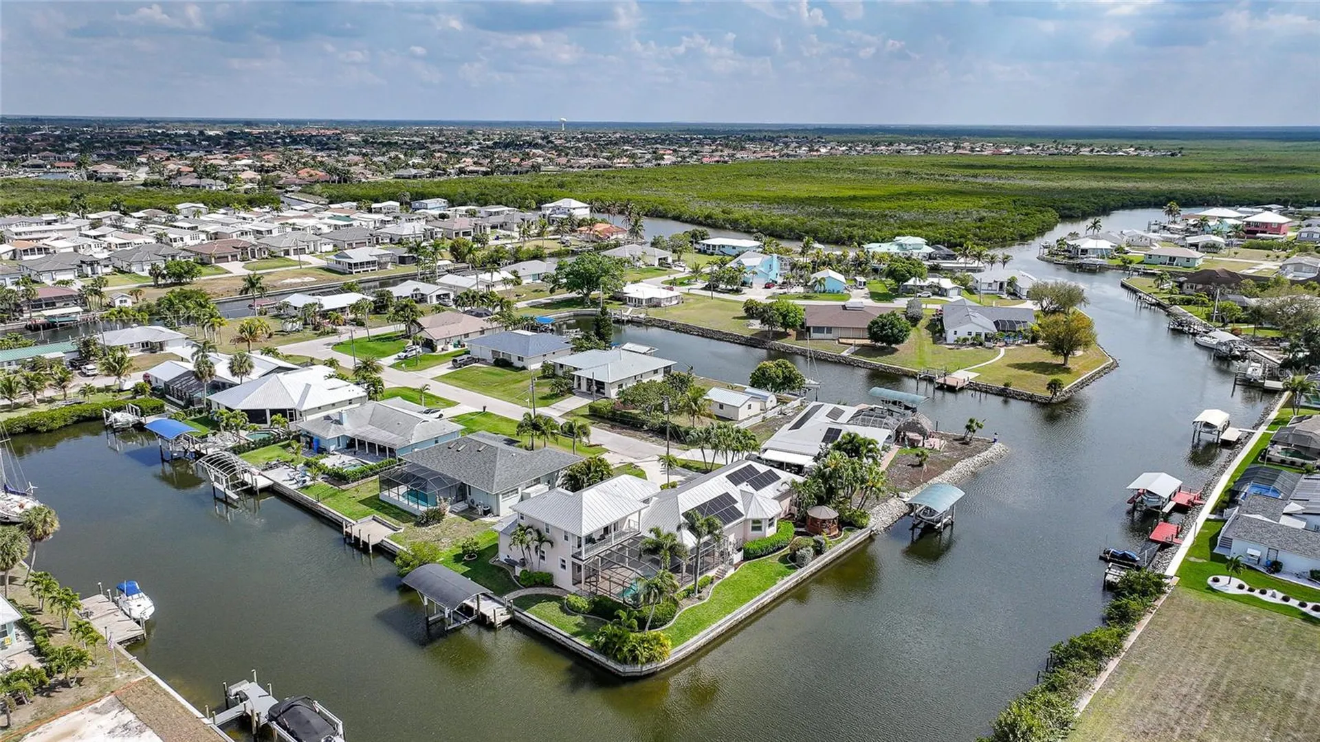 534 Canal Way Punta Gorda FL 33950