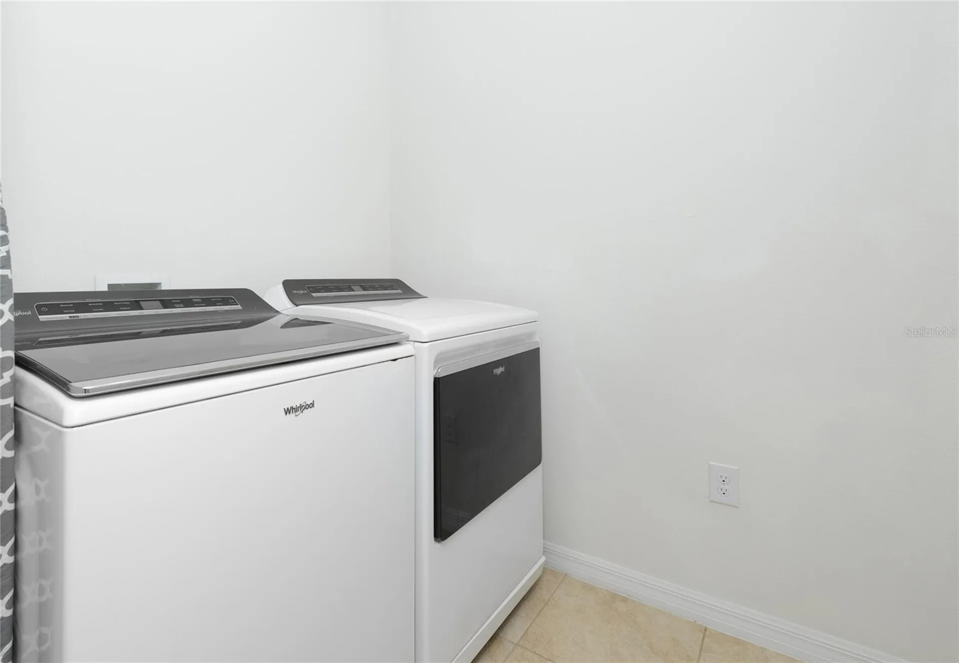 1932 Red Canyon Drive Kissimmee FL 34744