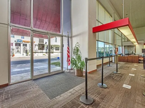 100 N Bay Street Eustis FL 32726