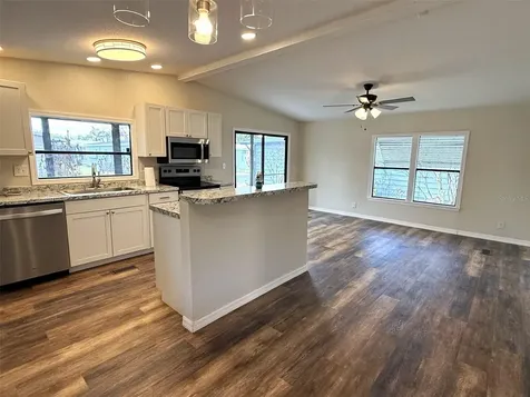 2055 S Floral Avenue Bartow FL 33830