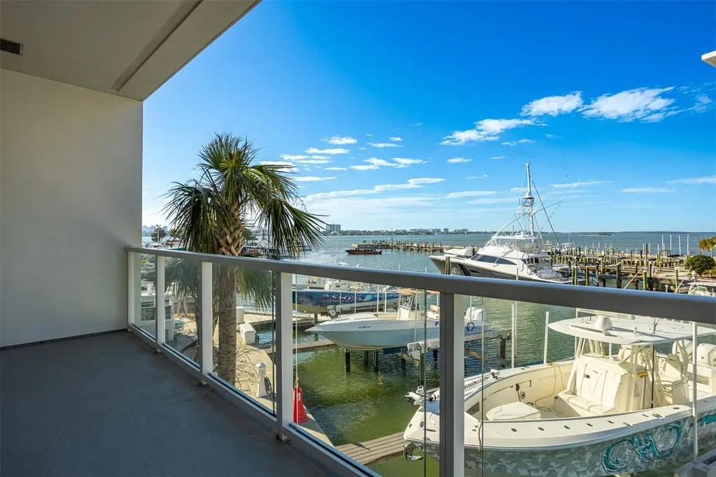 870 N Osceola Avenue Clearwater FL 33755
