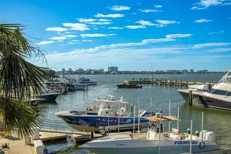 870 N Osceola Avenue Clearwater FL 33755