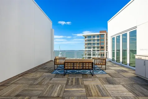 870 N Osceola Avenue Clearwater FL 33755