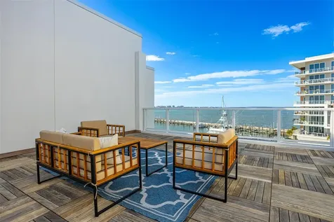 870 N Osceola Avenue Clearwater FL 33755