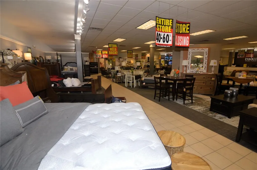 5500 6th Street Zephyrhills FL 33542