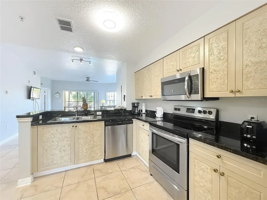 8827 Worldquest Boulevard Orlando FL 32821