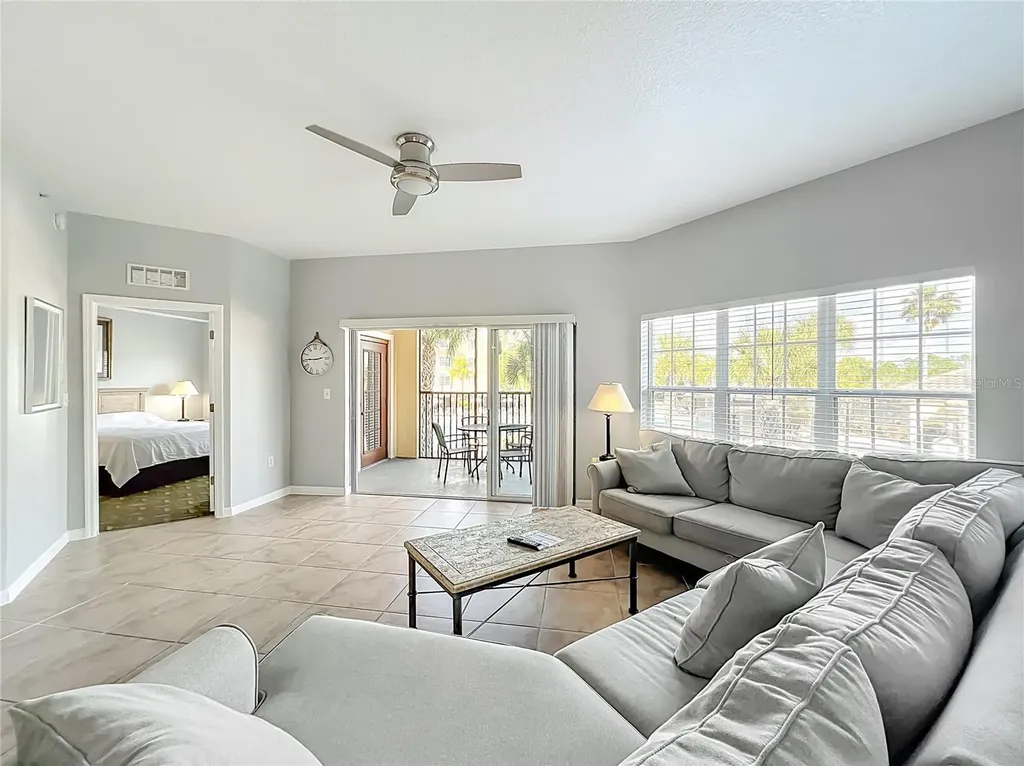 8827 Worldquest Boulevard Orlando FL 32821