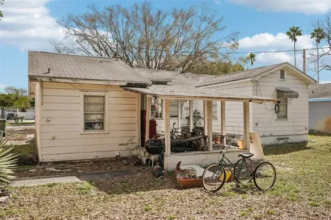806 33rd Street Court W Bradenton FL 34205