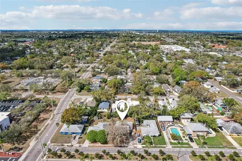 806 33rd Street Court W Bradenton FL 34205