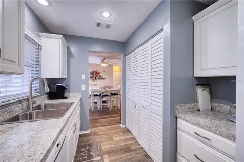 3803 41st Street Court W Bradenton FL 34205
