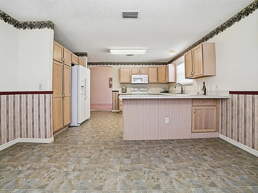 16865 SE 93rd Cuthbert Circle The Villages FL 32162