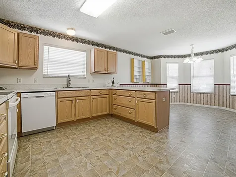 16865 SE 93rd Cuthbert Circle The Villages FL 32162