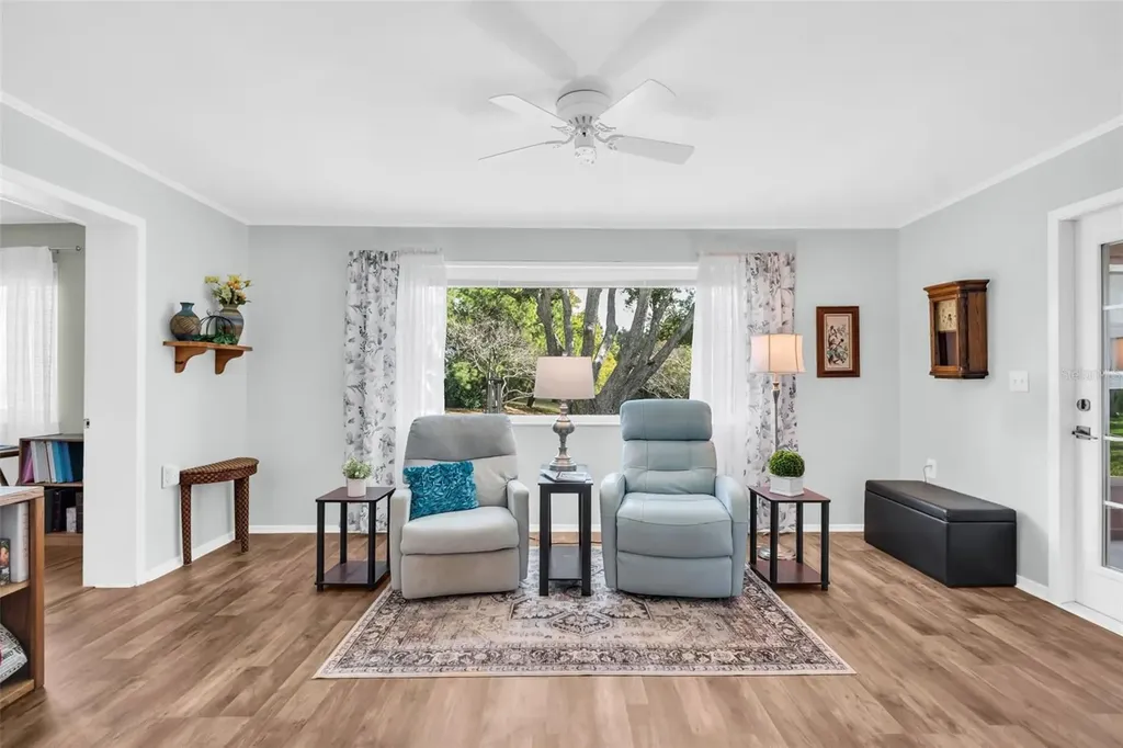 1223 Timberbrooke Drive Palm Harbor FL 34684