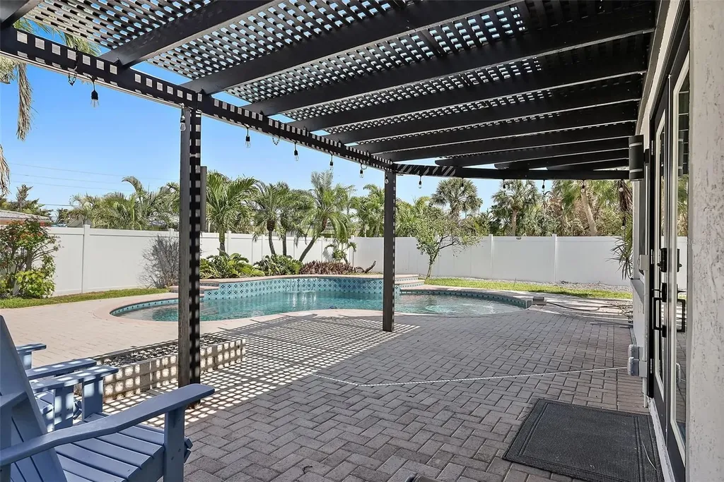 3755 Belle Vista Drive E St Pete Beach FL 33706