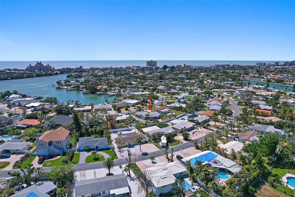 3755 Belle Vista Drive E St Pete Beach FL 33706