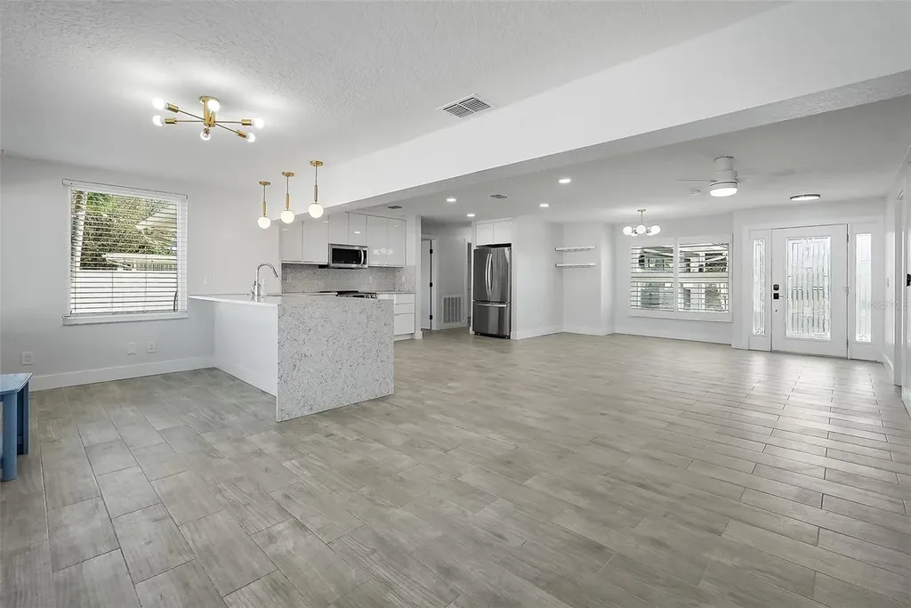 3755 Belle Vista Drive E St Pete Beach FL 33706
