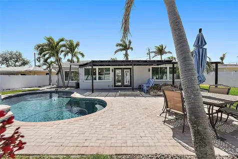 3755 Belle Vista Drive E St Pete Beach FL 33706