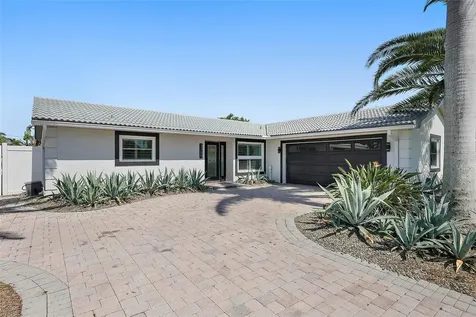 3755 Belle Vista Drive E St Pete Beach FL 33706