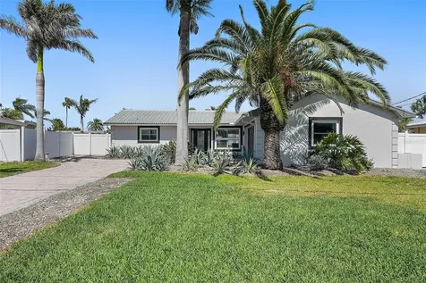 3755 Belle Vista Drive E St Pete Beach FL 33706