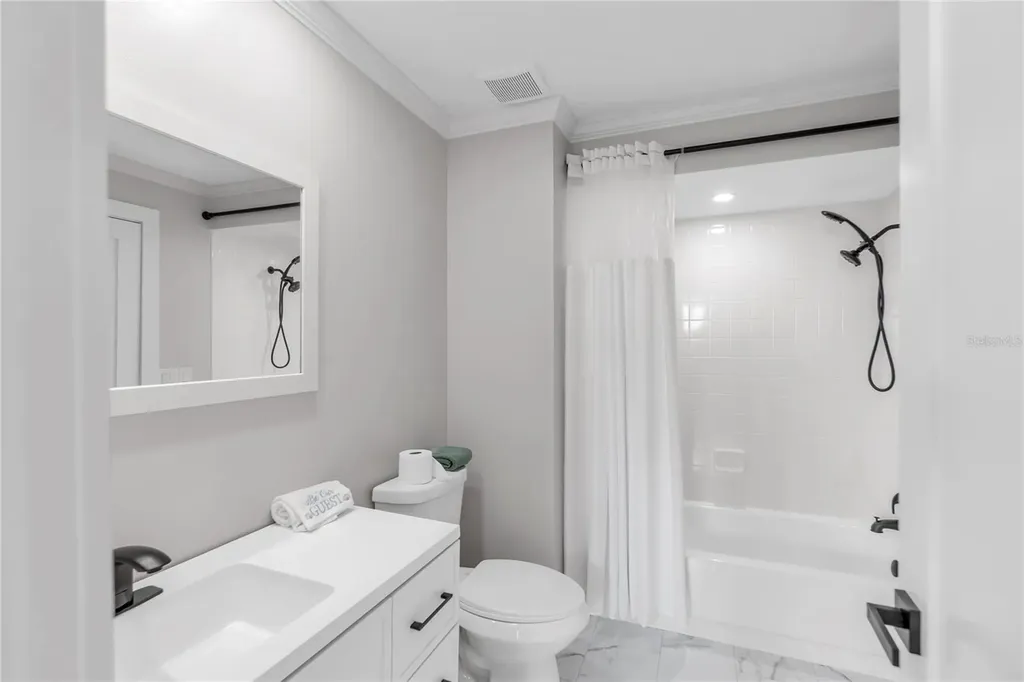 6135 Heritage Lane Bradenton FL 34209