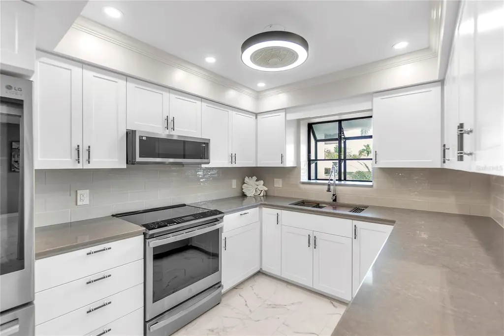 6135 Heritage Lane Bradenton FL 34209
