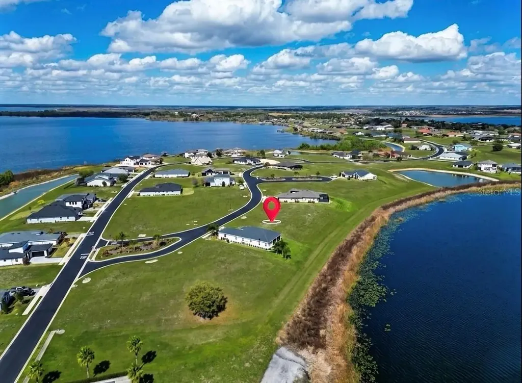 422 Waterfern Trail Drive Auburndale FL 33823