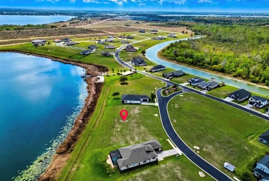 422 Waterfern Trail Drive Auburndale FL 33823