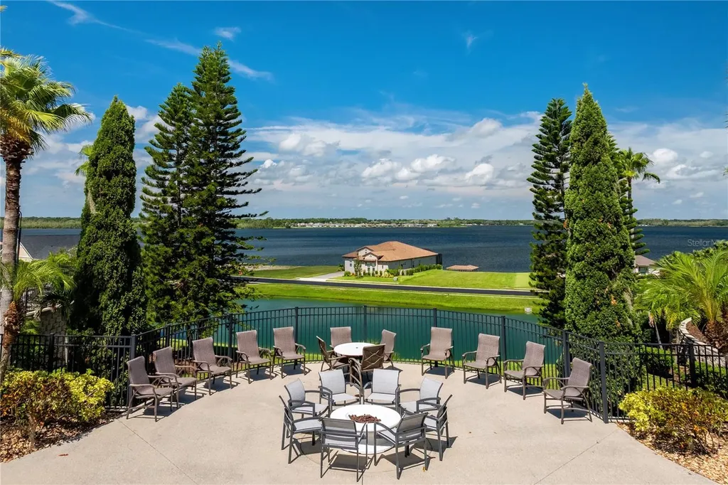 426 Waterfern Trail Drive Auburndale FL 33823