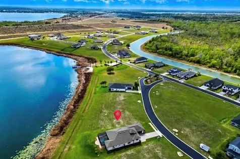 426 Waterfern Trail Drive Auburndale FL 33823