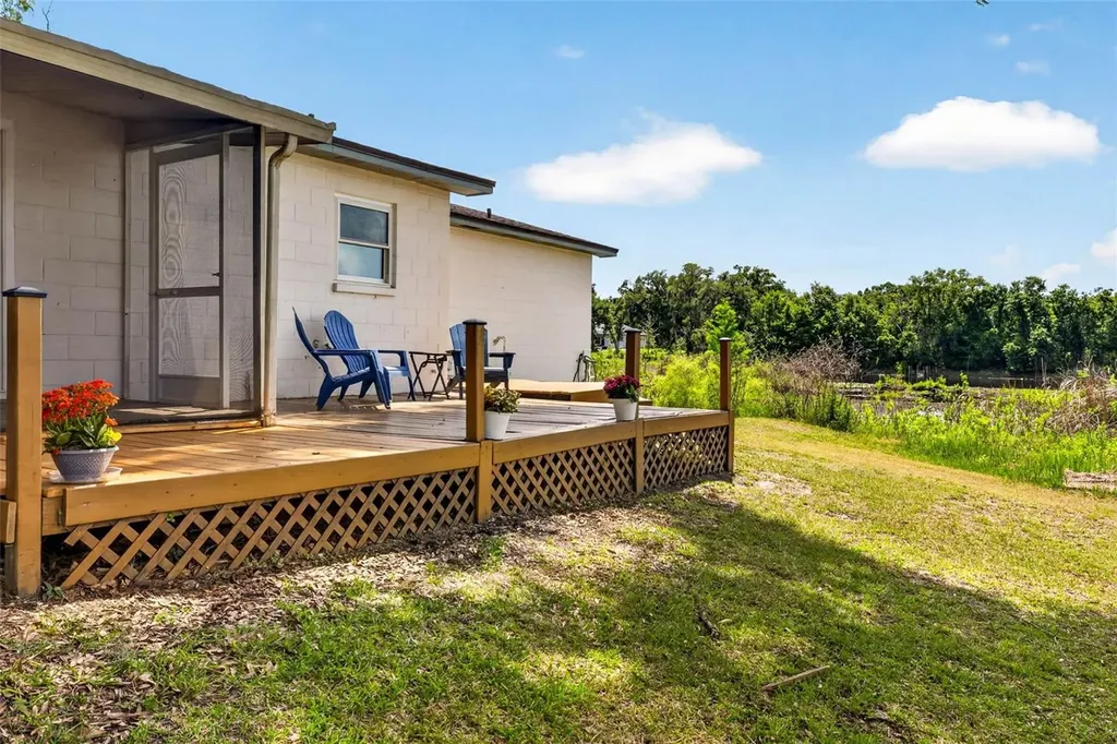 16330 Hanna Road Lutz FL 33549